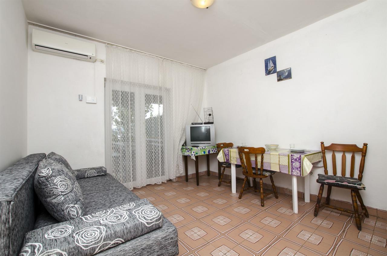 Apartments Anka Duce Exterior photo